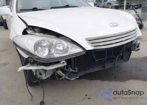 2003 Lexus Es 300 z USA, uszkodzony, nr VIN JTHBF30G536020735